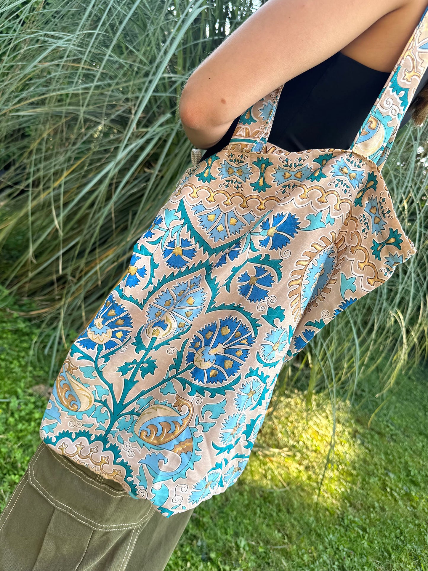 Vintage Silk Carry Bag n.39