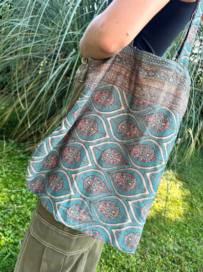 Vintage Silk Carry Bag n.37