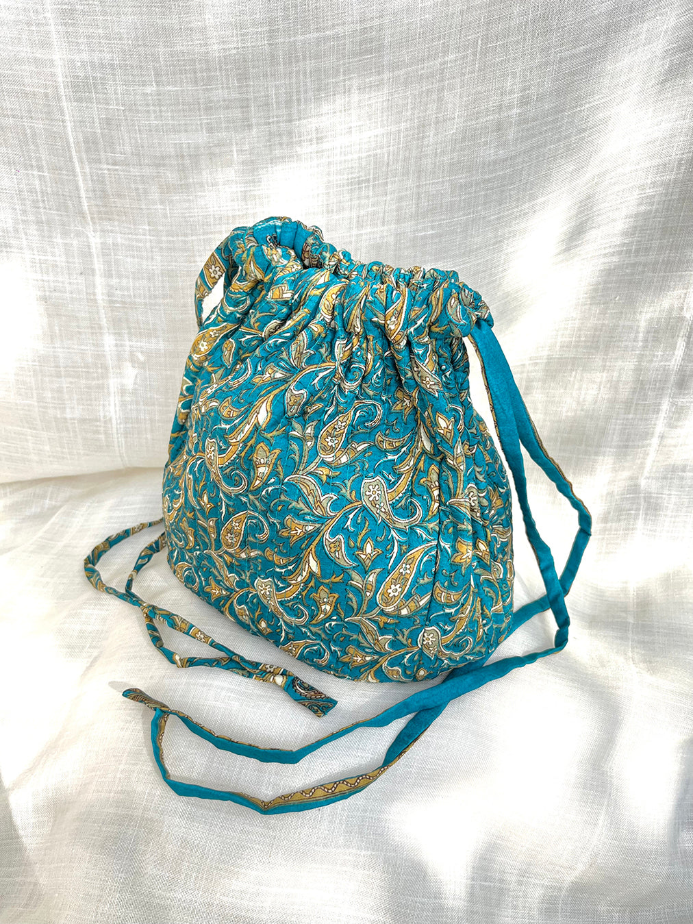 Lola Silk Carry Bag n.25