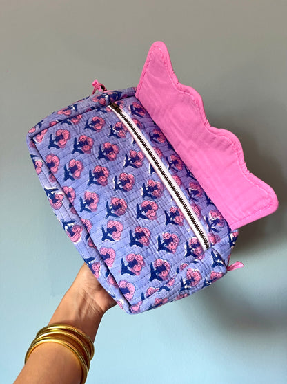 Scallop Make Up Bag n.3