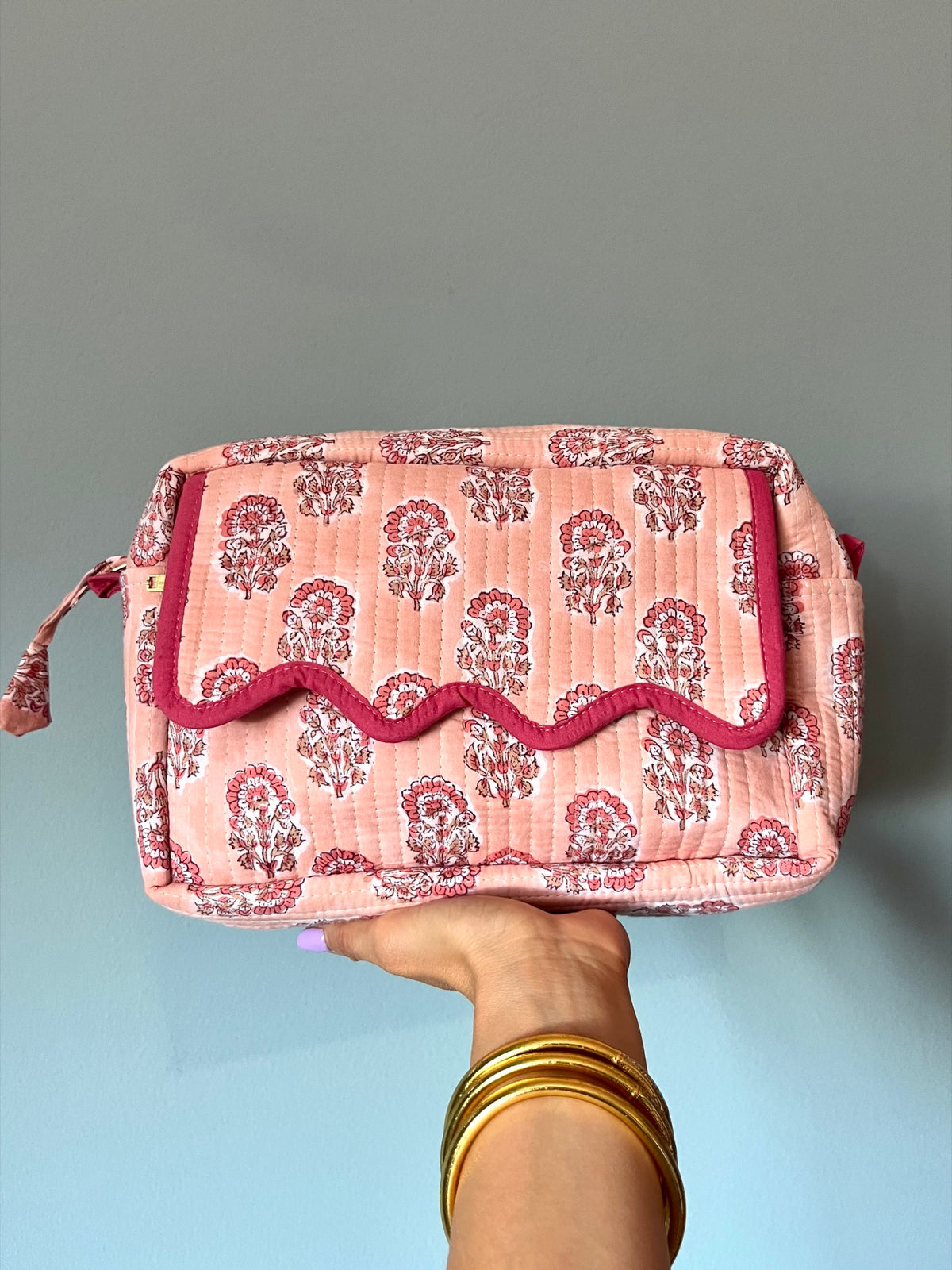 Scallop Make Up Bag n.6