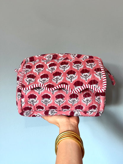 Scallop Make Up Bag n.7