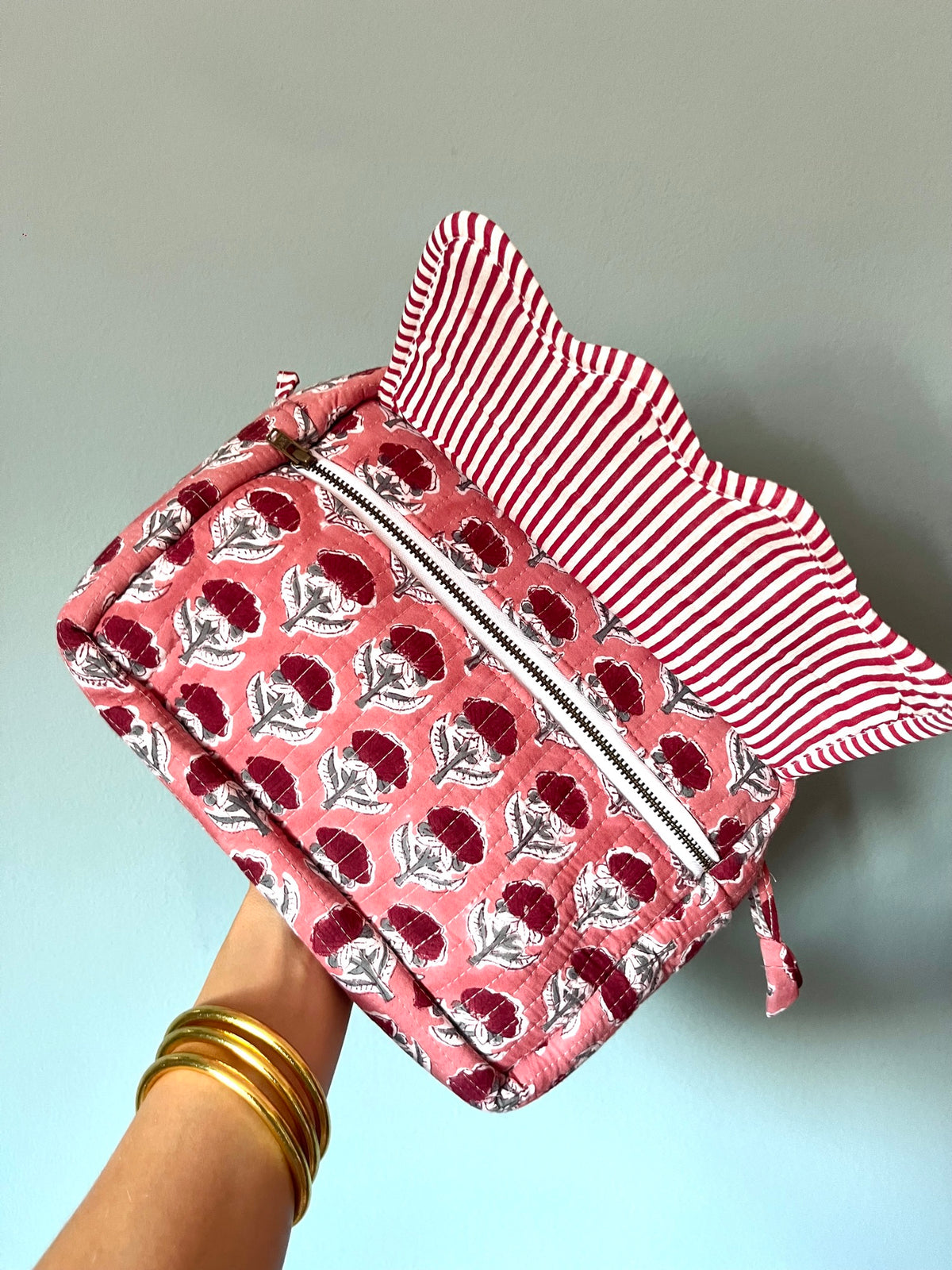 Scallop Make Up Bag n.7