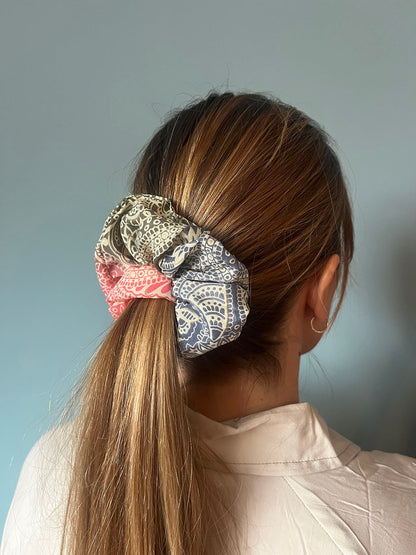 Silk Scrunchie n.37