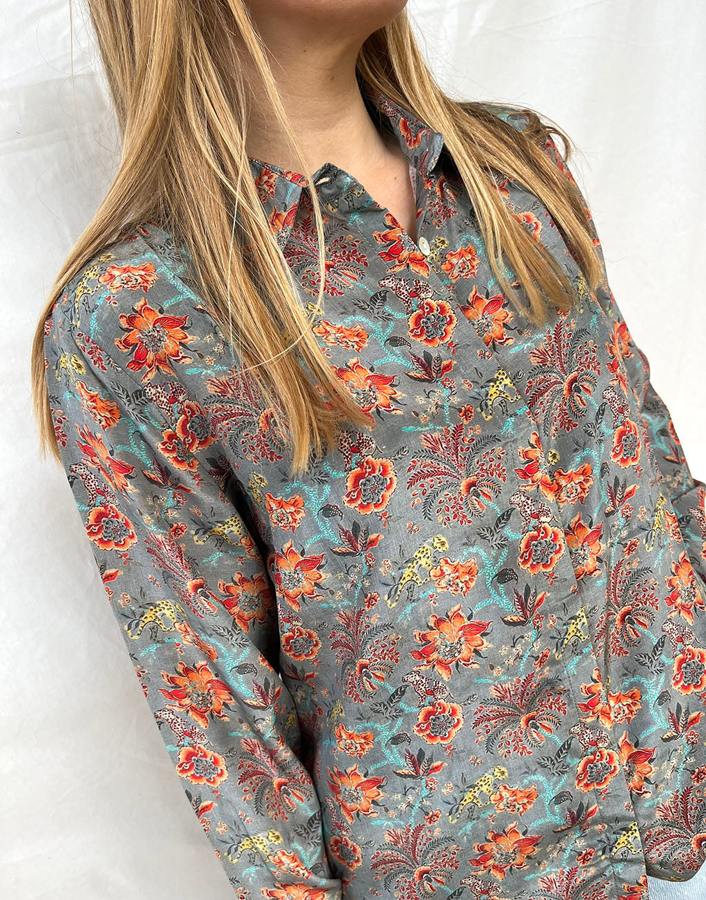 100% Silk Golden Shirt n.22